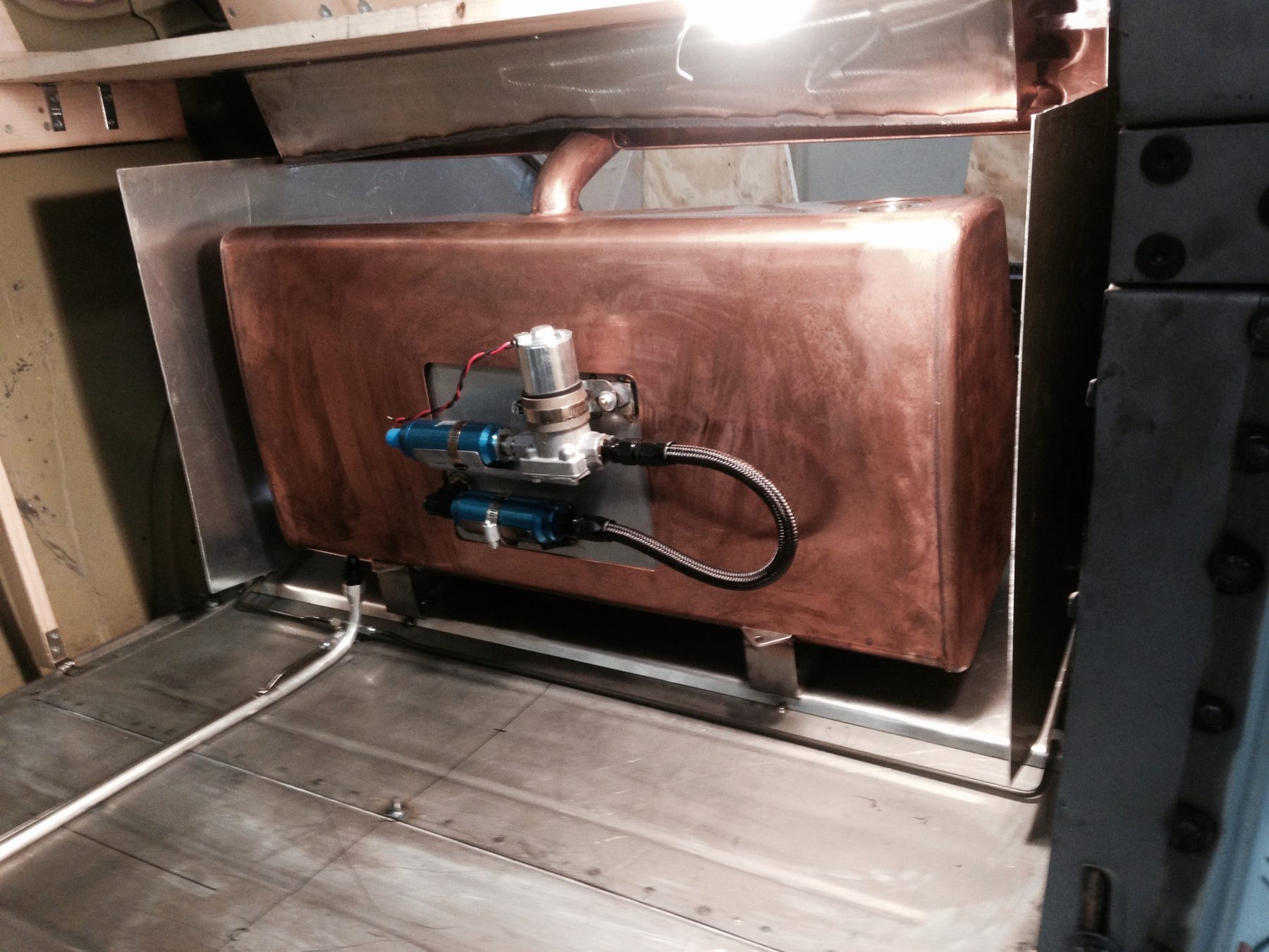 Copper-wrapped gas tank, fuel pump plumbing